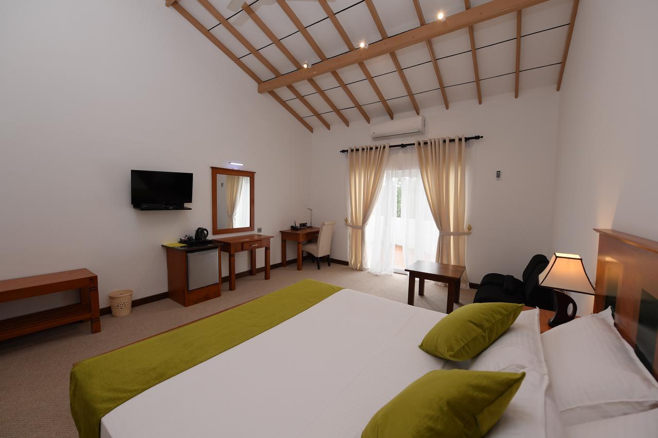 Seasons Hotel Kurunegala Eksteriør billede