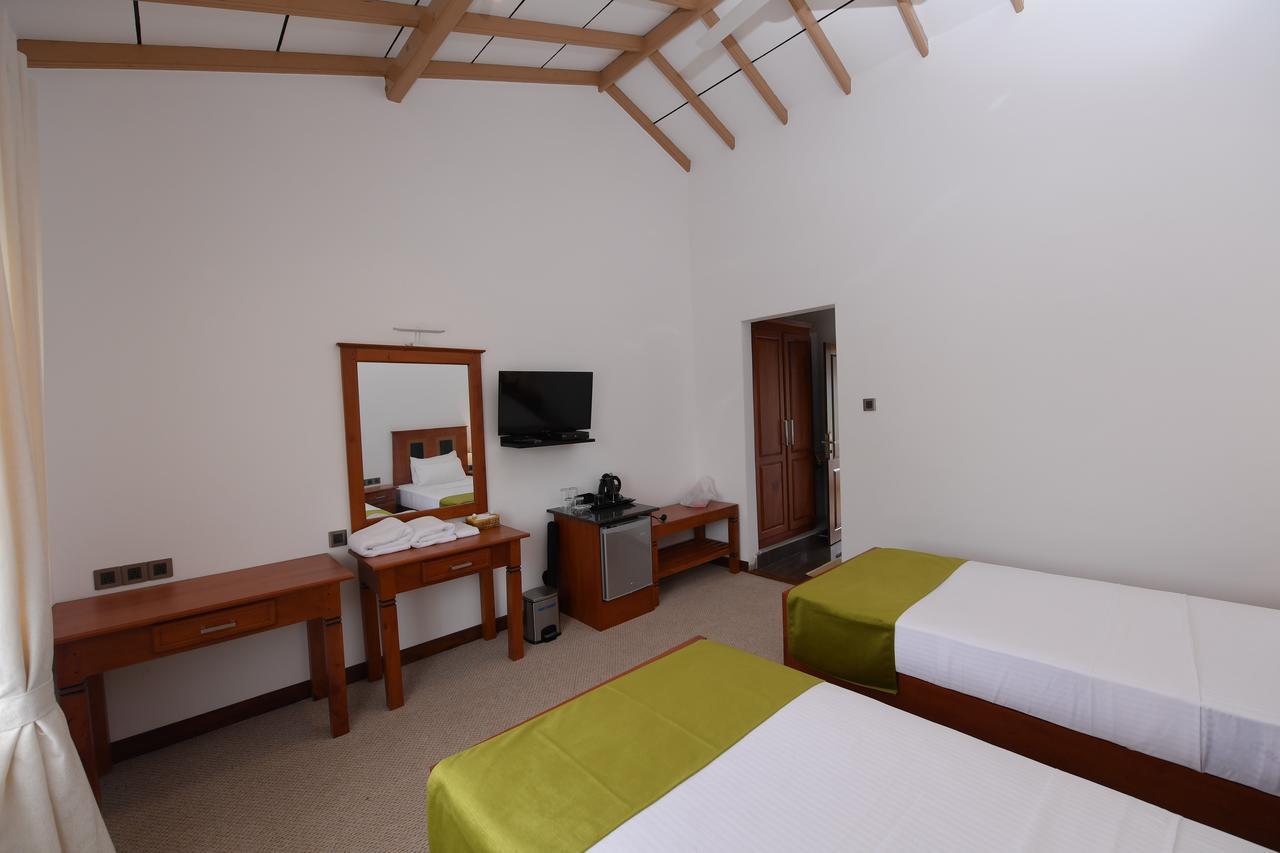 Seasons Hotel Kurunegala Eksteriør billede